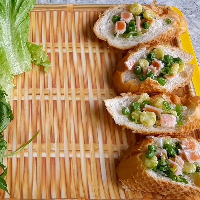 Step 4 Steam the bread and finish Vegetarian crab meat steamed bread
