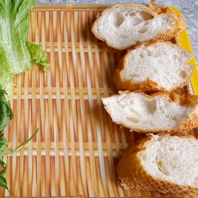 Step 4 Steam the bread and finish Vegetarian crab meat steamed bread
