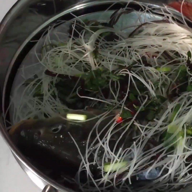 Step 4 Steam the fish Steamed carp with vermicelli