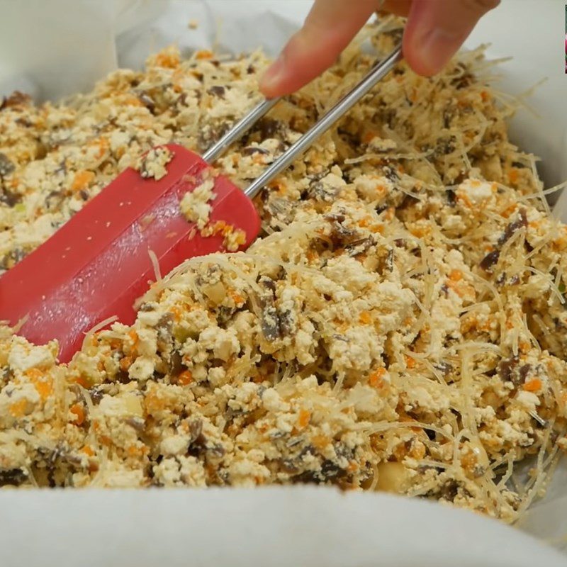 Step 6 Steam the filling Steamed vegetarian radish cake