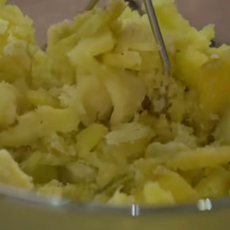Step 1 Steam the sweet potato How to make Baked Sweet Potato Cake