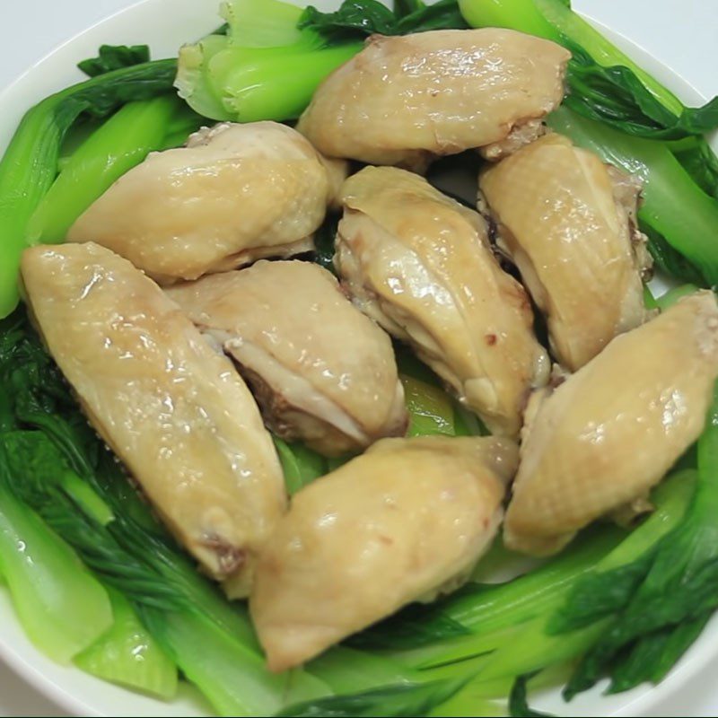 Step 3 Steaming chicken with bok choy Steamed chicken with bok choy