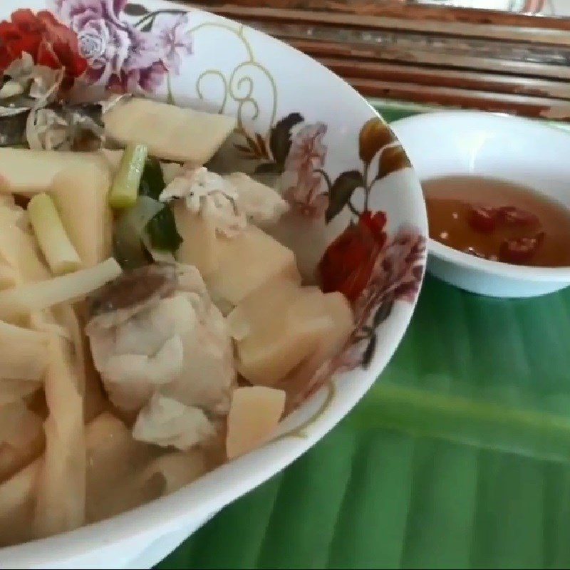 Step 4 Final product Sour barramundi soup with sour bamboo shoots
