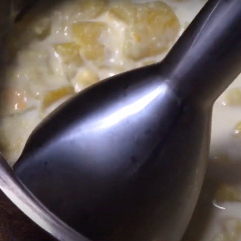 Step 3 Completion Chicken egg sweet potato porridge