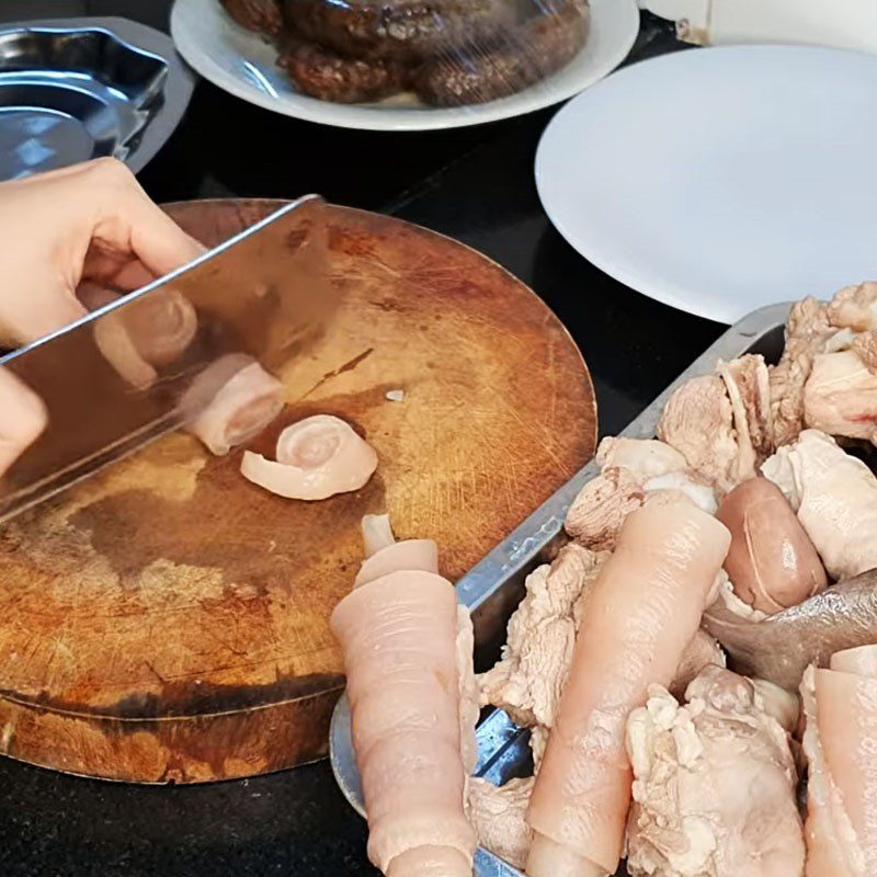 Step 11 Completion of Cái Tắc pork porridge