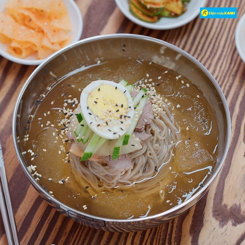 Step 4 Completion Cold Naengmyeon-mul