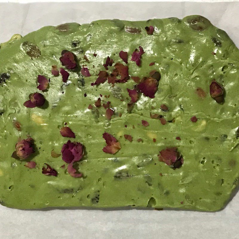 Step 4 Completion Green tea - chocolate nougat