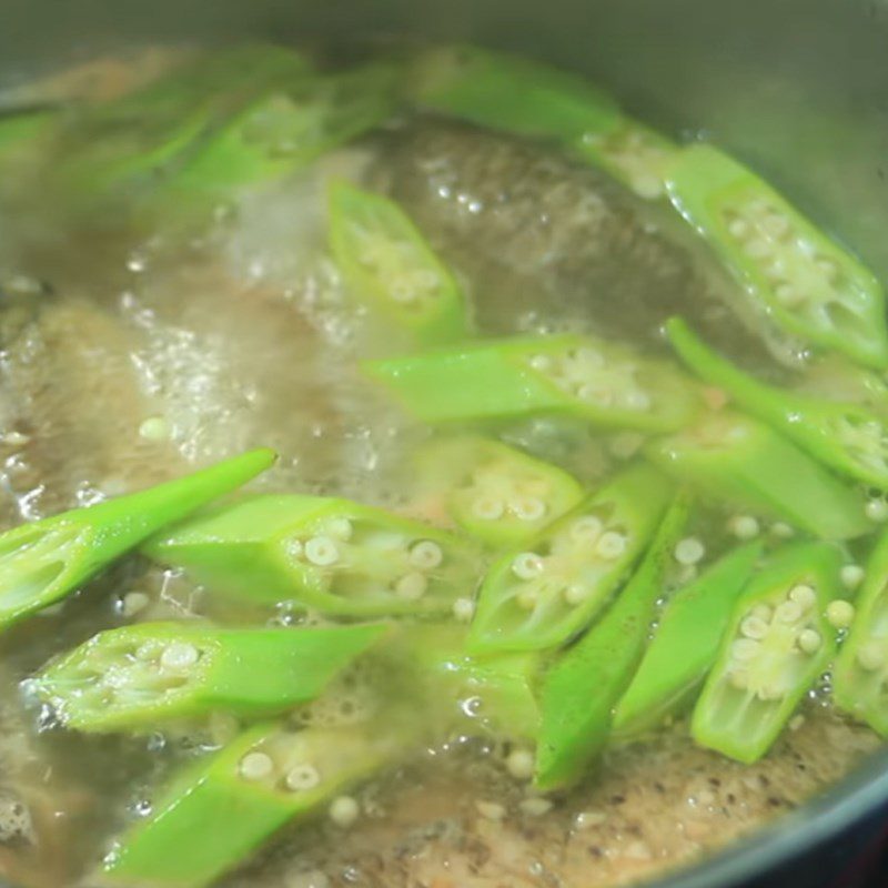 Step 5 Completion of sour soup with wild snakehead fish