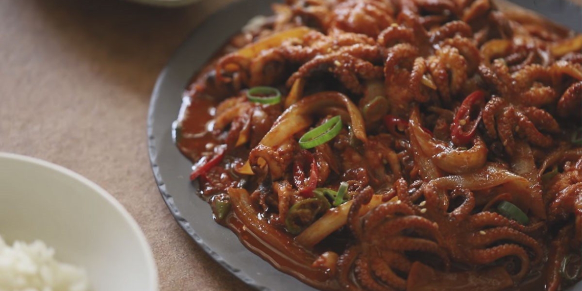 how to make baby octopus with spicy sauce korean 05968