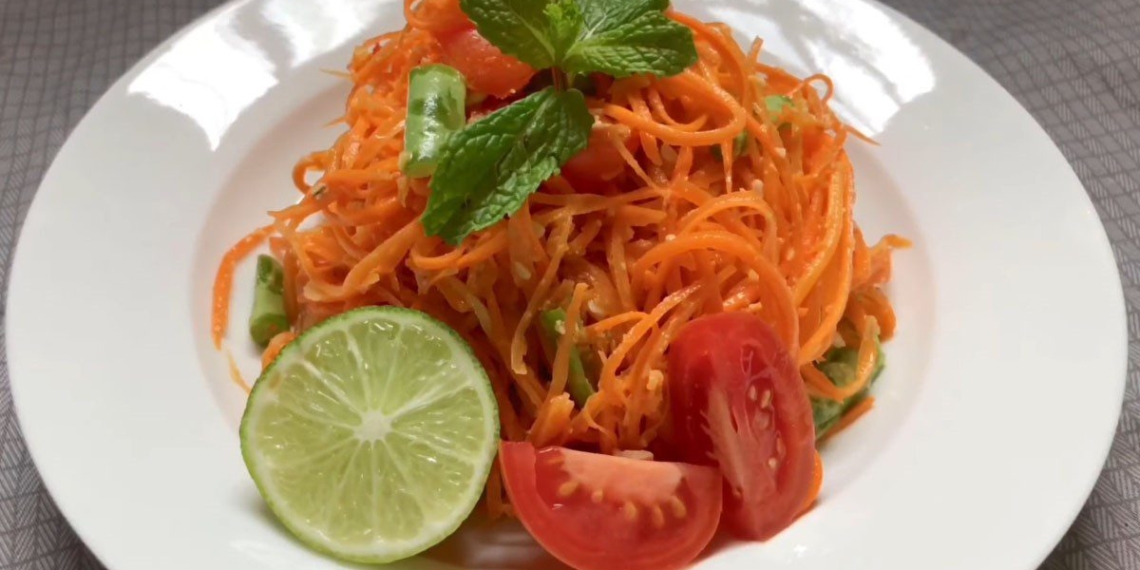 how to make crispy carrot salad simple at home 13621