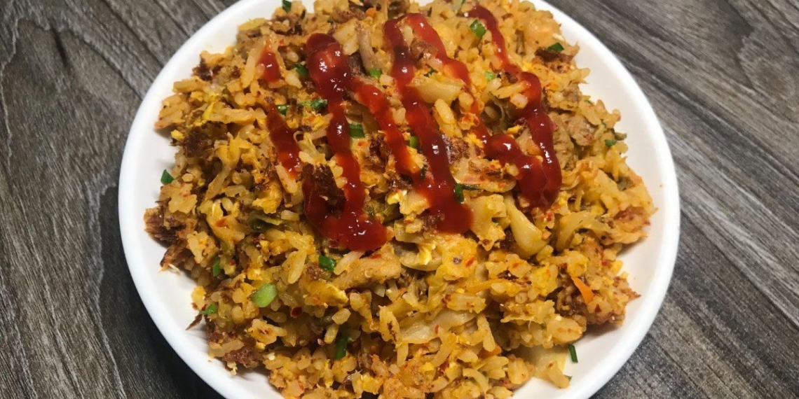 how to make crispy rice with garlic beef delicious simple and addictive 15025