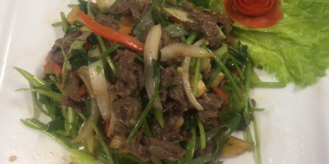 how to make delicious stir fried beef with fragrant garlic for a tasty supplementary meal 15241