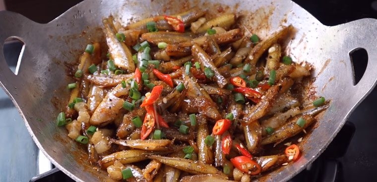 how to make fish with pepper delicious and satisfying 02595