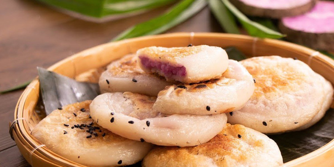 how to make fried sticky rice cakes with sweet potato delicious simple 09414