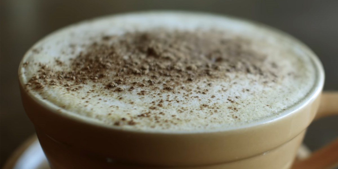 how to make pumpkin spice latte delicious and very appealing 04239