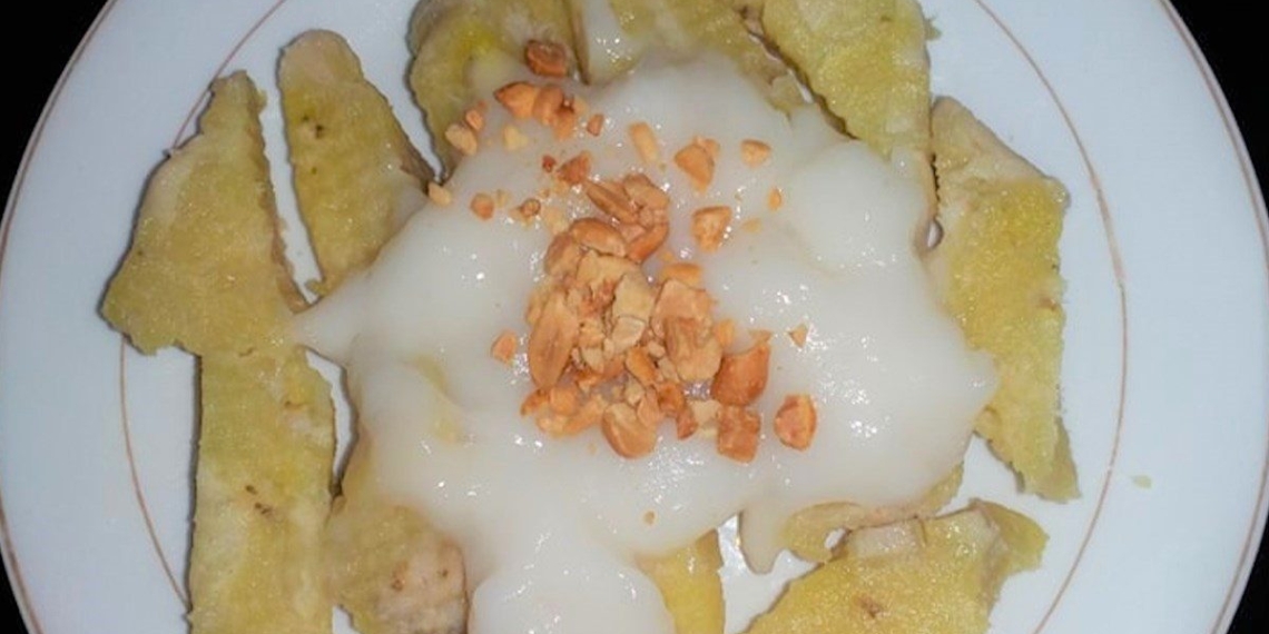 how to make simple steamed banana cake with rice flour deliciously sticky sweet 06115