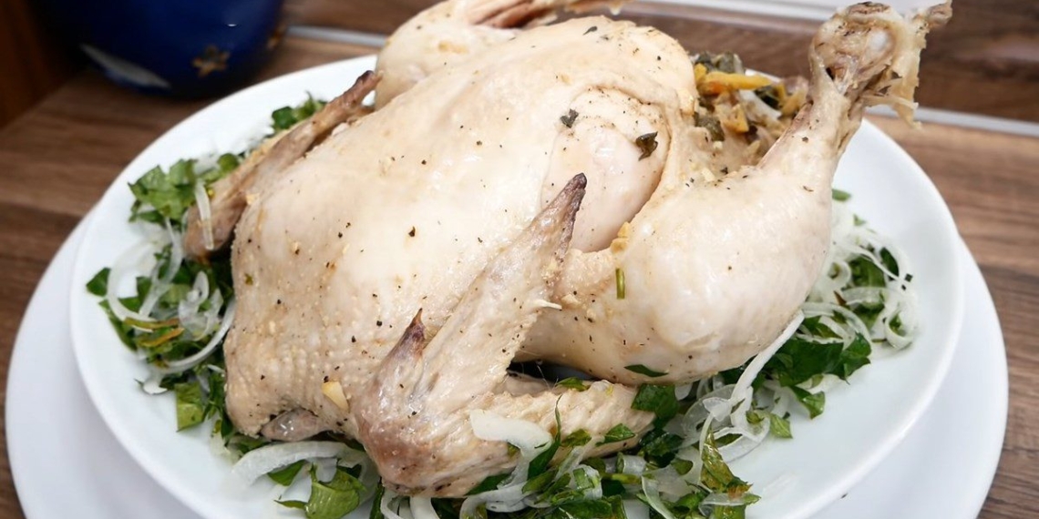 how to make steamed chicken with herbs in a new spicy and tempting way 08290