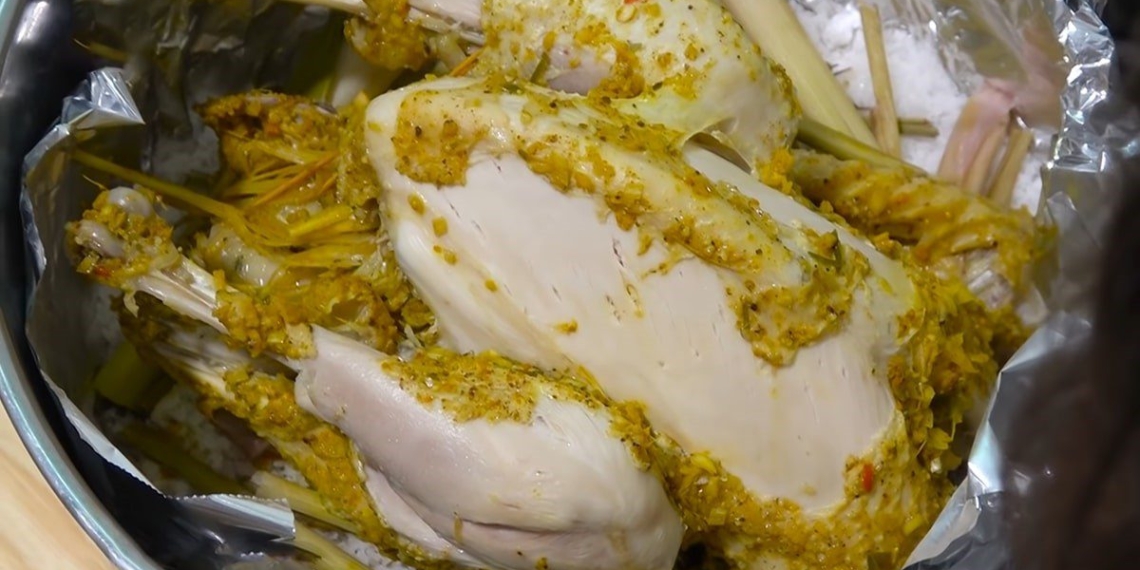 how to make steamed chicken with salt delicious aromatic 08828