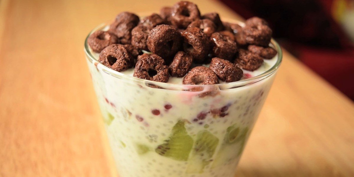 how to make yogurt with chia seeds fruits delicious weight loss recipe 10548