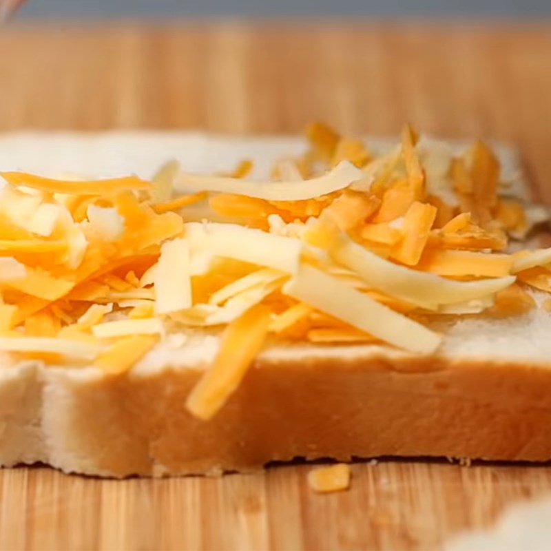 Step 2 Assemble sandwich Beef Cheese Sandwich