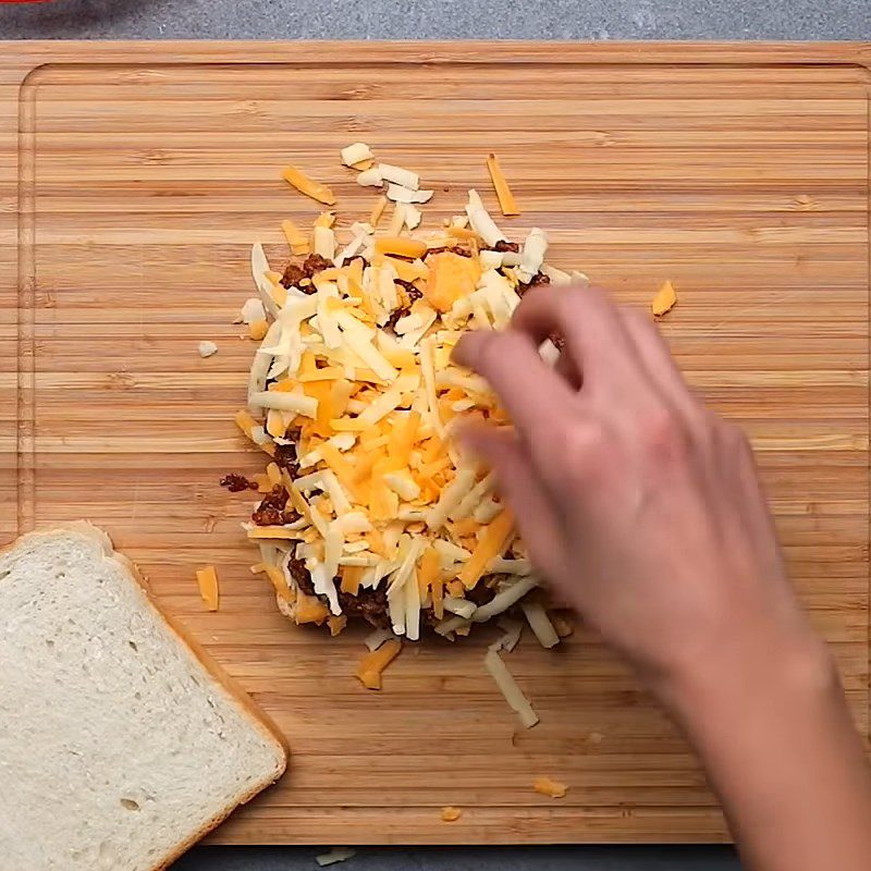Step 2 Assemble sandwich Beef Cheese Sandwich