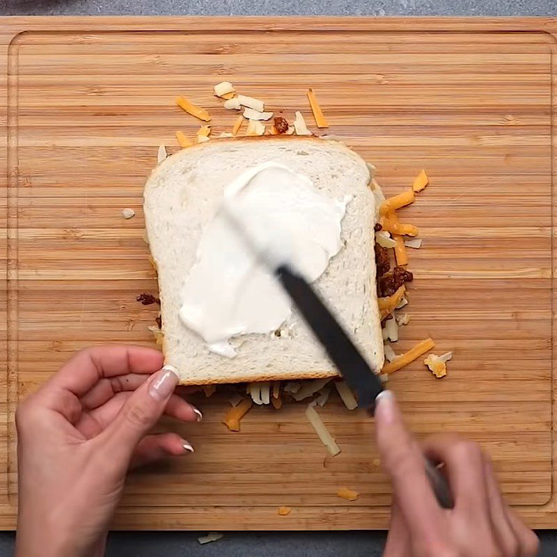 Step 2 Press the beef cheese sandwich