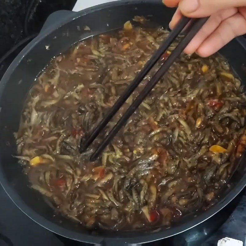 Step 3 Cooking the shrimp fish sauce