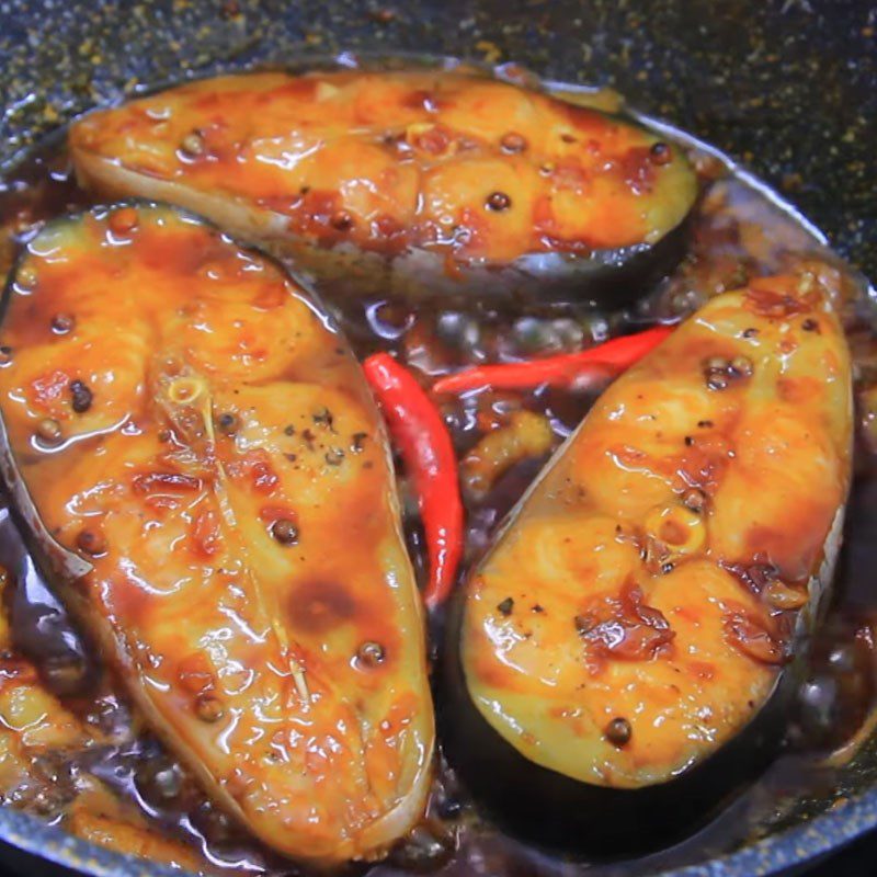 Step 4 Braise fish Basa fish braised with pork belly