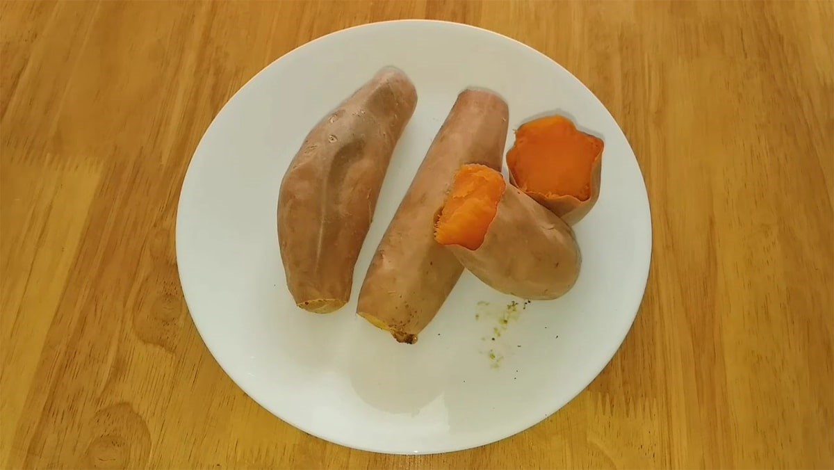 Grilled sweet potatoes using an air fryer