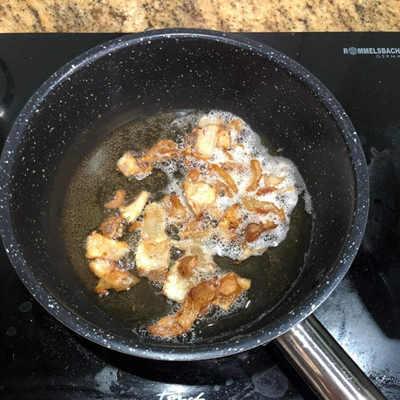 Step 1 Make fried shallots for Xôi xéo steamed sticky rice using a rice cooker