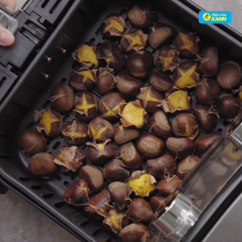 Step 2 Roast the chestnuts with butter Butter roasted chestnuts using an air fryer