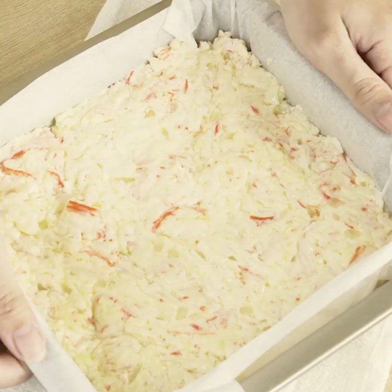 Step 2 Prepare the crab stick coating mixture