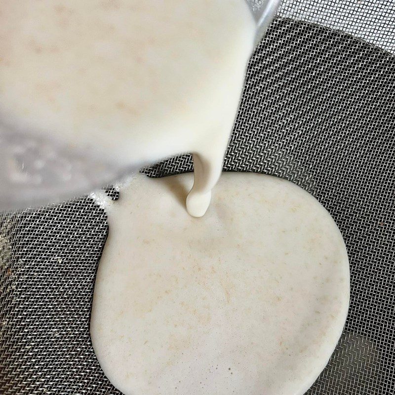 Step 3 Make a mixture of cashew nuts and oatmeal Cashew milk cacao oatmeal (Recipe shared by a user)