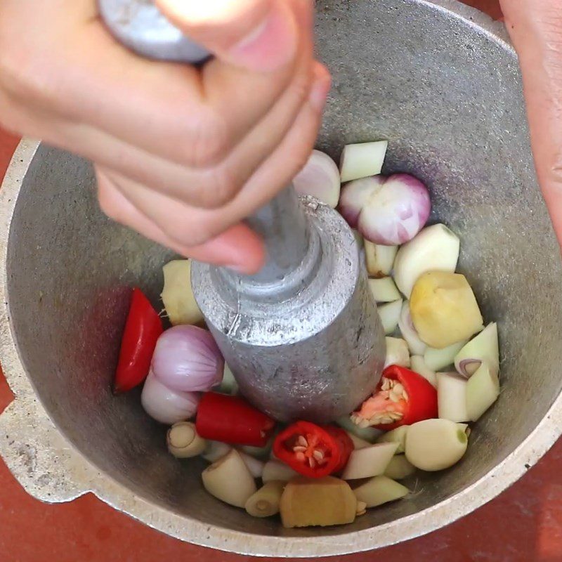 Step 2 Make the chicken marinade mixture Crispy Fried Chicken with Whole Mac Mat Leaves