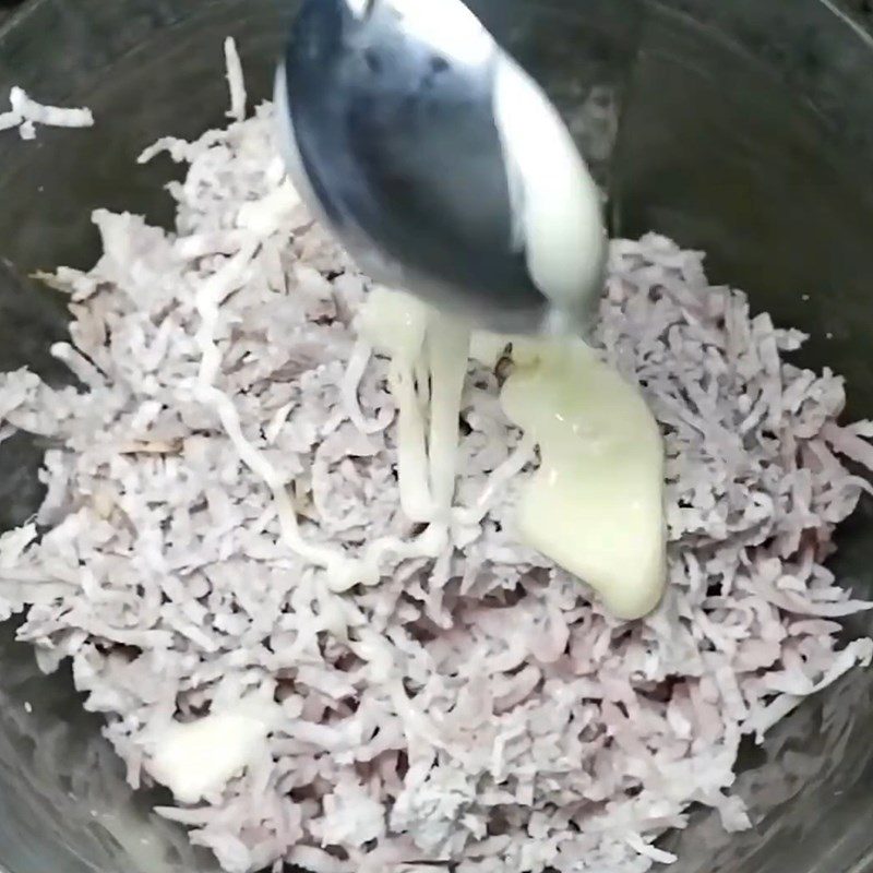 Step 3 Make shredded taro Taro smoothie