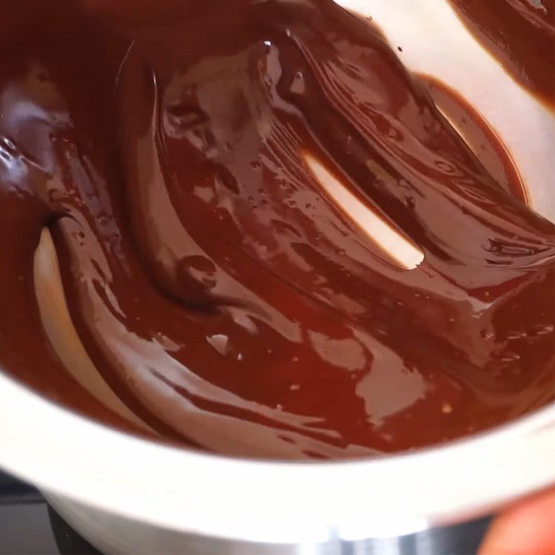 Step 5 Make the chocolate topping