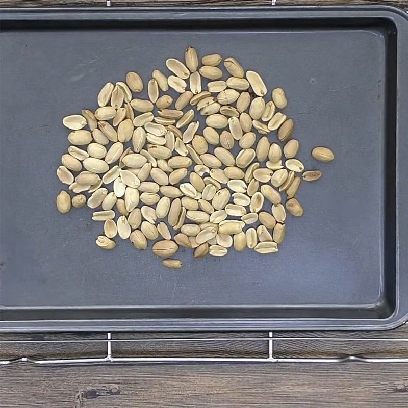 Step 1 Prepare the peanut filling for Sticky Rice Balls with Peanut Filling