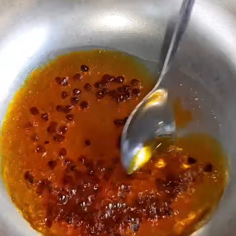 Step 1 Prepare mung bean filling for boiled duck eggs, boiled chicken eggs vegetarian