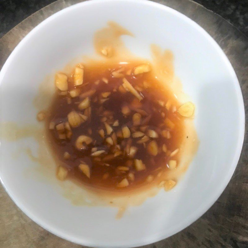 Step 3 Make the sauce Grilled honey pork