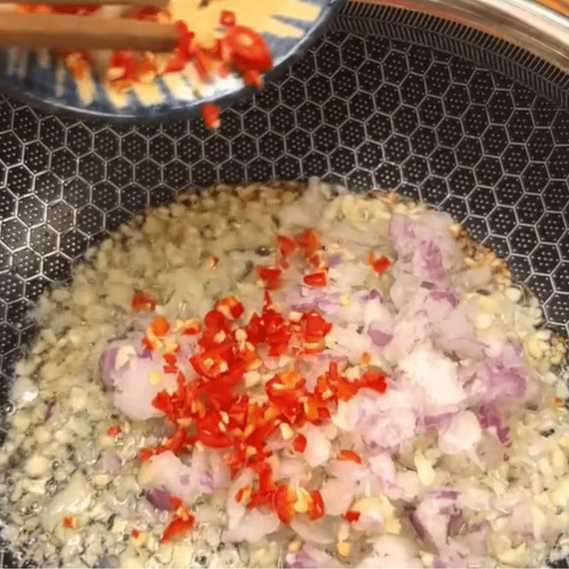 Step 2 Make the sauce for garlic steamed shrimp (Recipe shared from Tiktok Cooking with TasteVN)