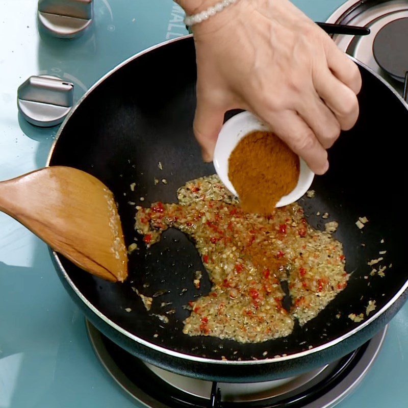Step 2 Making curry sauce Vegetarian potato curry