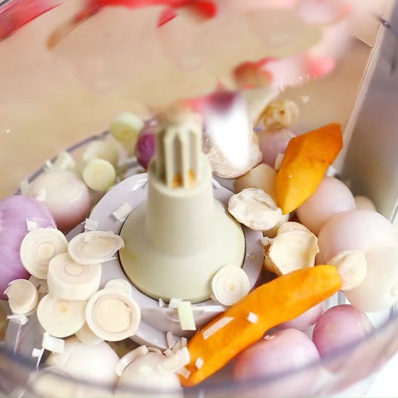 Step 3 Make chili sauce for sweet and sour pickled vegetable salad