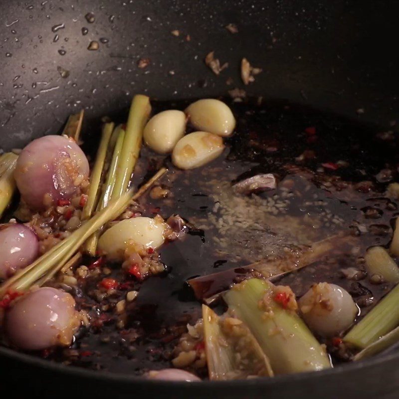 Step 3 Make the Lemongrass and Chili Sauce Grilled Chicken Legs with Lemongrass and Chili