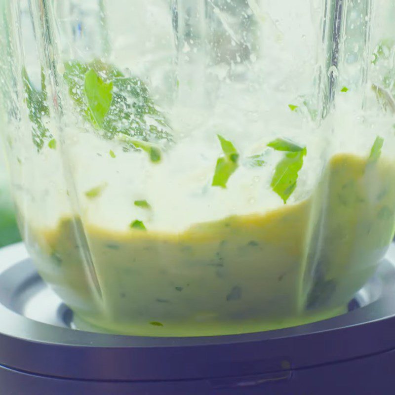 Step 2 Making the salad dressing for vegetable and fruit bread salad