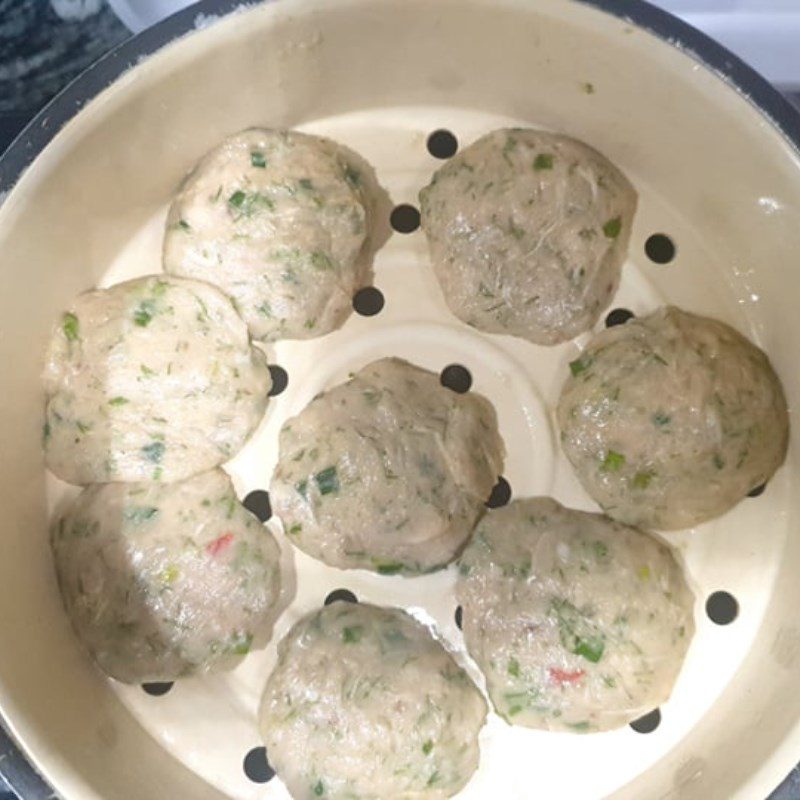 Step 3 Make and steam mackerel fish cake Mackerel fish cake (Recipe shared by users)