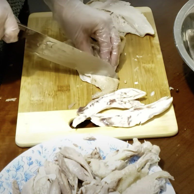 Step 5 Straining chicken for mixed chicken noodle soup