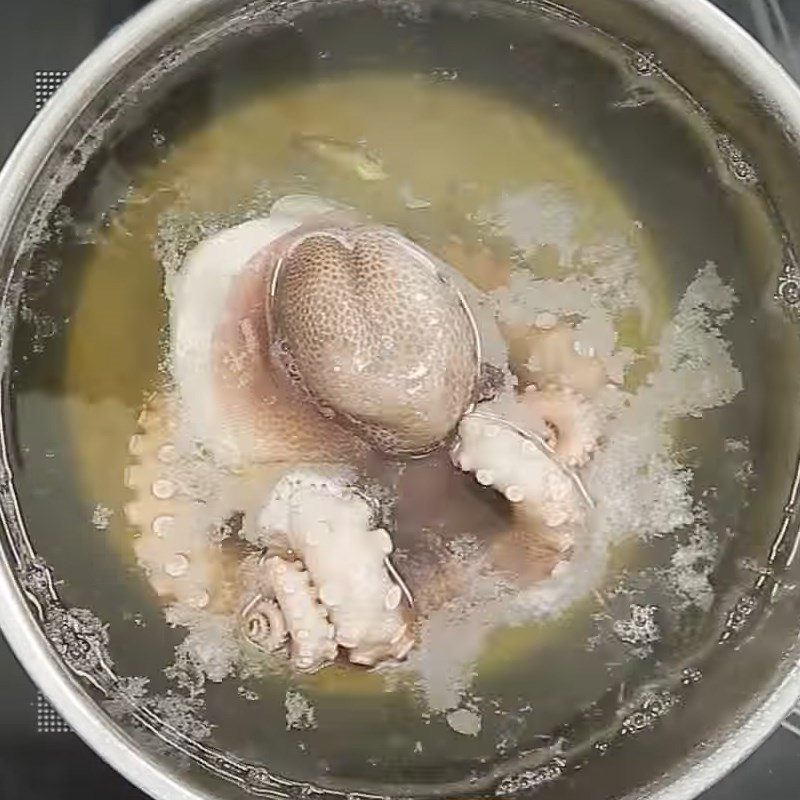 Step 2 Boil the octopus Stir-fried octopus with celery