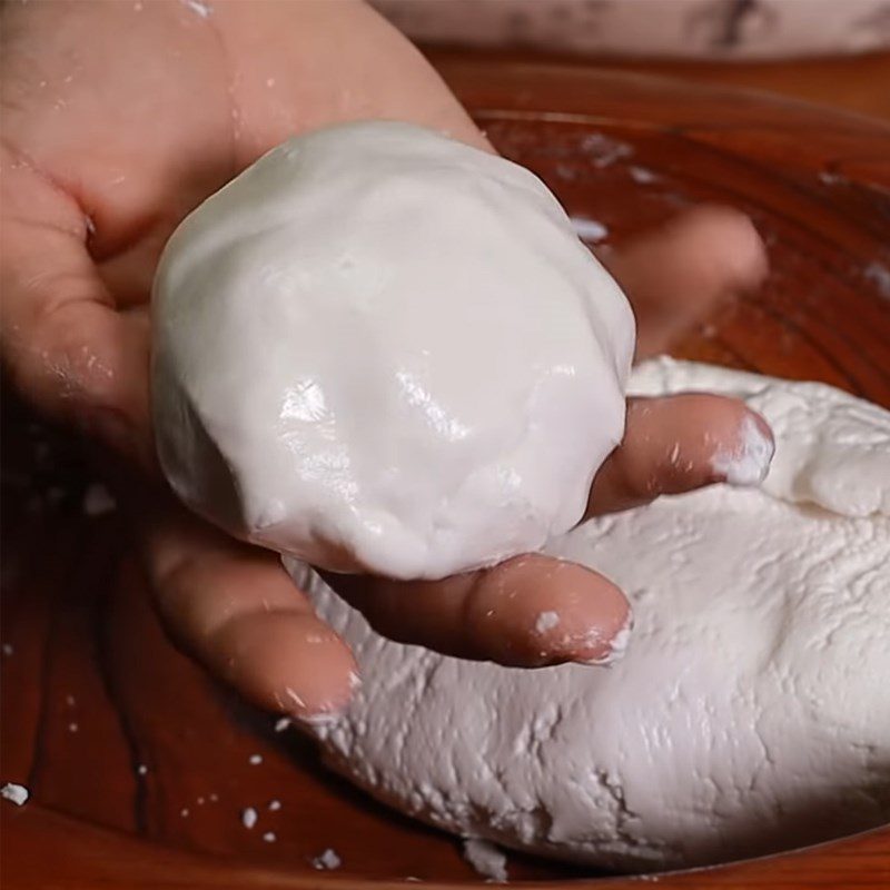 Step 2 Boil the cake dough Fried Pâté Cake