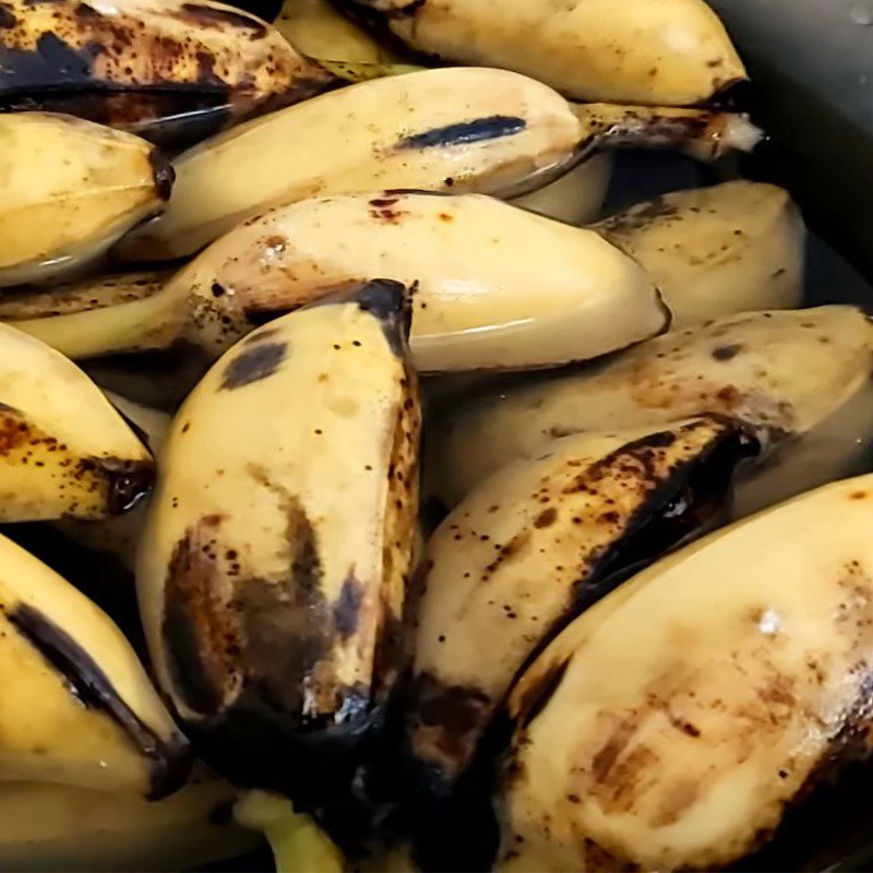 Step 1 Boil the banana Banana Sweet Soup