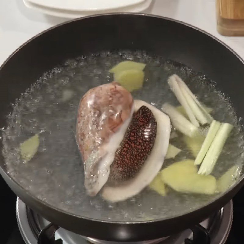 Step 1 Boil and prepare the snails Guava Salad with Snails